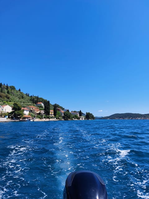 Zadar: Half-day trip wooden boat with drinks - ALL INCLUSIVE - Who will enjoy this four-hour outing