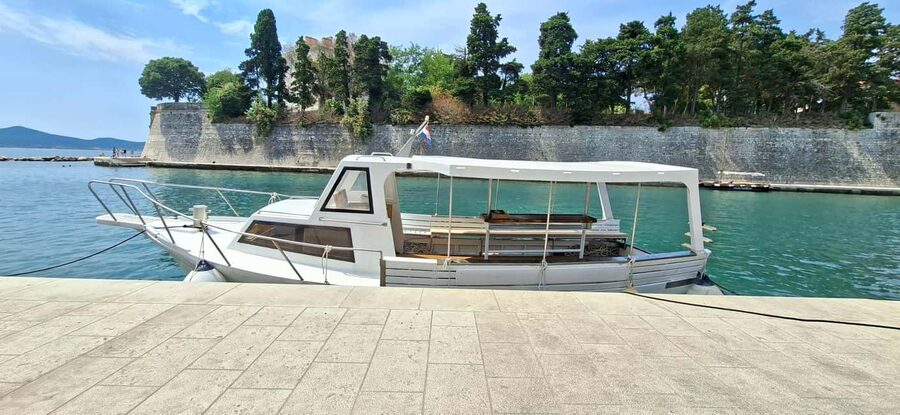 Zadar: Island Hopping Speedboat Adventure with Aperol Spritz - What the price includes, and what it does not
