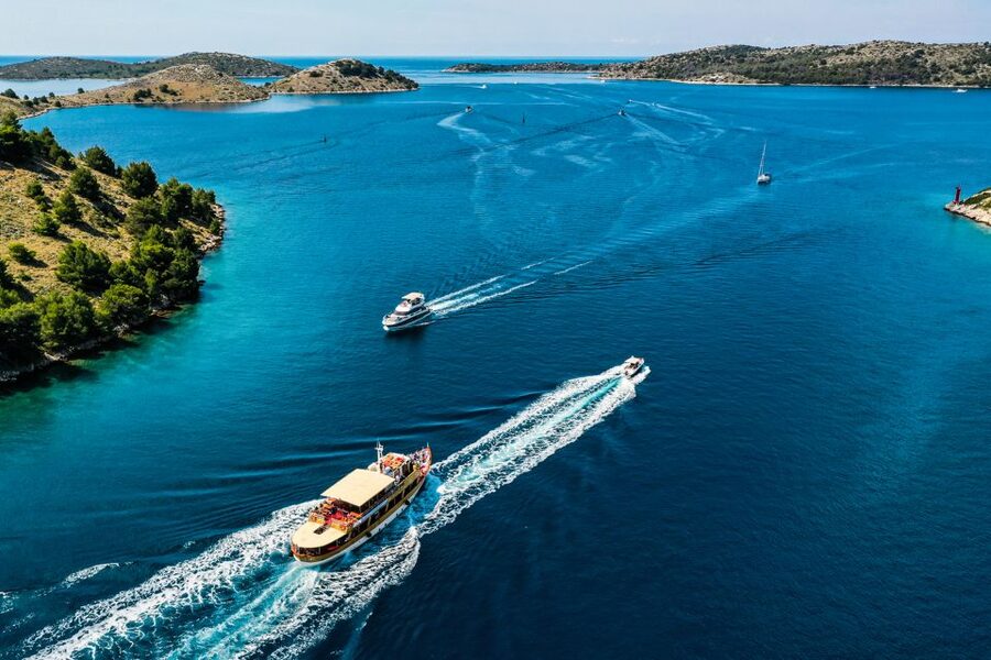Zadar: Kornati and Telašćica Full-Day Boat Trip with Lunch - A full day among Kornati’s bare islands