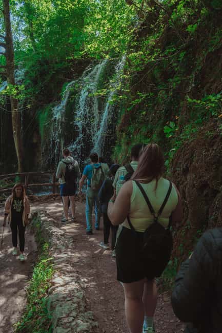 Zadar: Plitvice Lakes Guided Day Tour with Tickets - The boat and electric train are part of the sightseeing