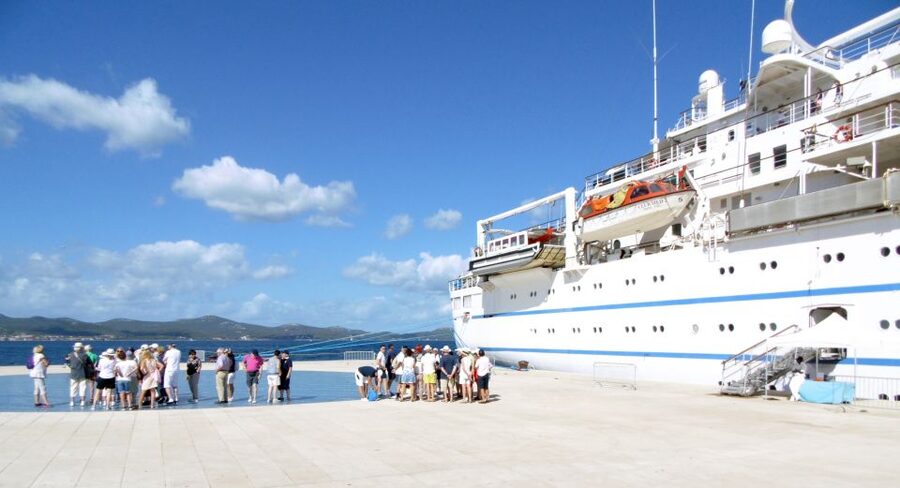 Zadar: Private Walking Tour Through 3,000 Years of History - The Sea Organ Turns Waves Into Music