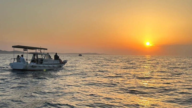 Zadar: Sunset boat tour with champagne - Who will enjoy this sunset cruise most?