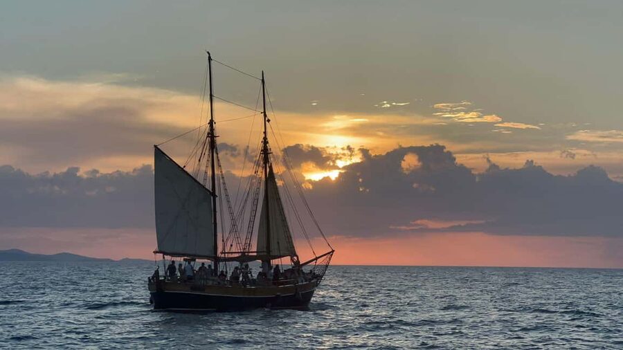 Zadar: Sunset Cruise on Traditional Boat with Wine - Why the traditional boat matters