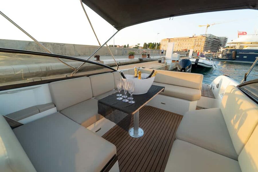 Zadar: Sunset & Nighttime Cruise with Sparkling Wine - Why sunset is the right time for this Zadar cruise
