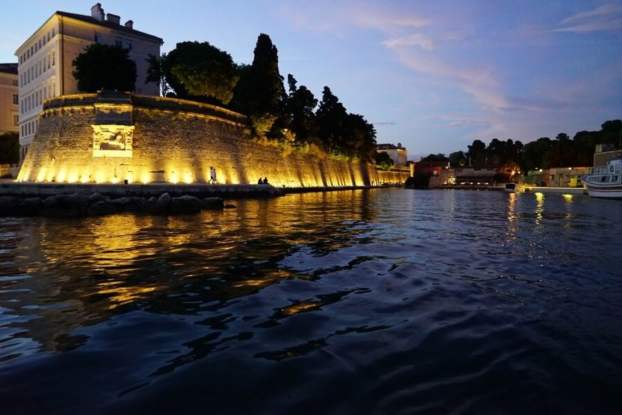 Zadar: Sunset & Nighttime Cruise with Sparkling Wine - Who will enjoy this most