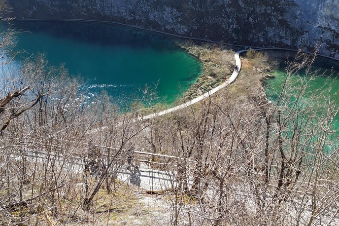 Zadar to Plitvice lakes: Guided tour with pre-booked tickets - Gate 1 and the cash ticket surprise