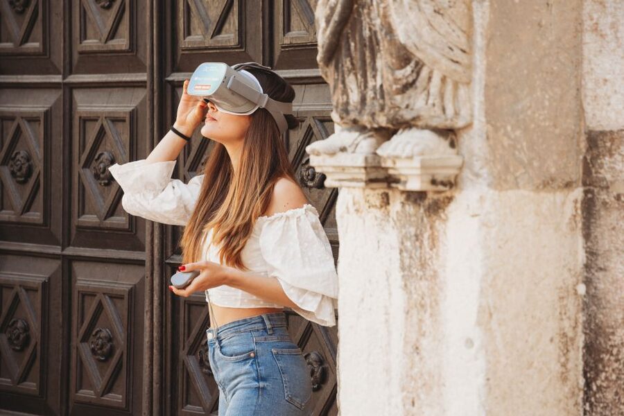 Zadar: Virtual Reality Guided History Walking Tour - The Roman Forum as the center of ancient Zadar