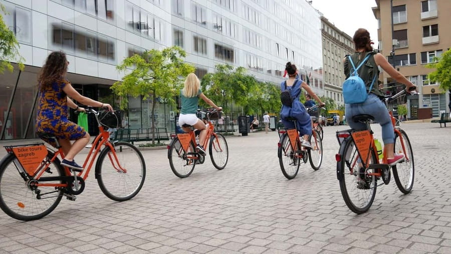 Zagreb: 3–Hour Classic Bike Tour - Guide quality makes the difference