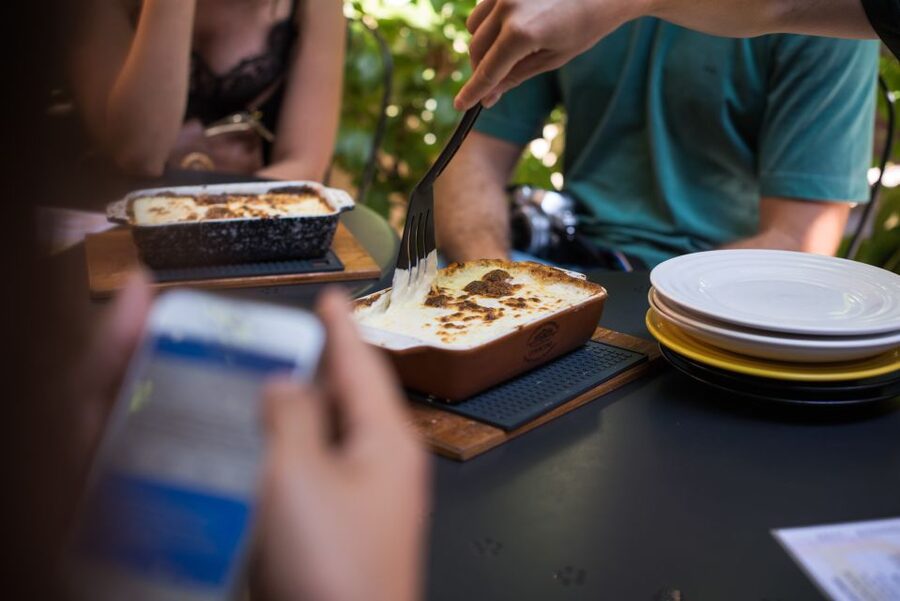 Zagreb: Food Tour with Tastings - The guides make the format personal