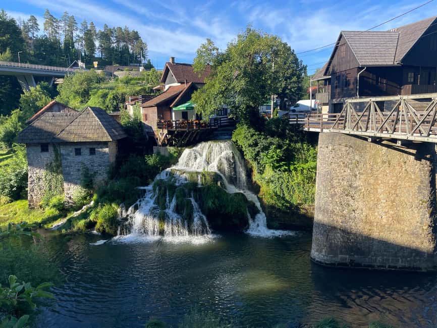 Zagreb: Rastoke & Plitvice Lakes Guided Tour with Ticket - Rastoke: a small village with big water