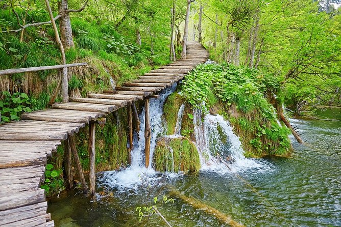 Zagreb to Split Group Transfer with Plitvice Lakes guided Tour - Who should book this experience